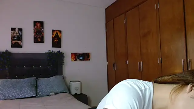 3littleschoolteens online show from October 14, 4:30 pm