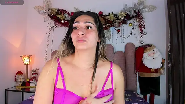 ISABELLASSMITH online show from December 10, 7:54 pm