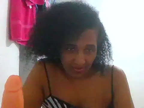 Snapshot of Aishamara chatting on February 18, 4:26 am Aishamara online show from February 18, 4:26 am