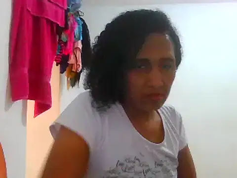 Snapshot of Aishamara chatting on March 2, 6:40 pm Aishamara online show from March 2, 6:40 pm