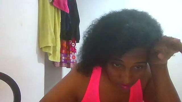 Snapshot of Aishamara chatting on October 8, 4:54 am Aishamara online show from October 8, 4:54 am