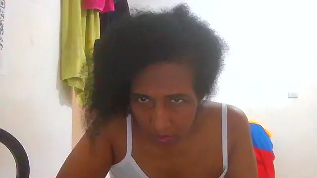 Snapshot of Aishamara chatting on October 8, 7:22 pm Aishamara online show from October 8, 7:22 pm