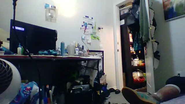 CleanGrey online show from June 7, 4:49 am