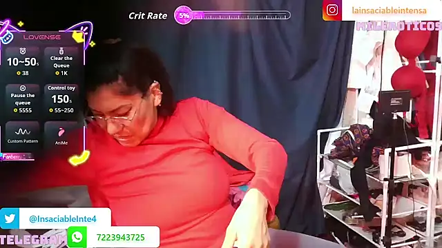 LaInsaciableIntensa online show from October 12, 12:42 am