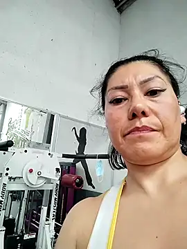 LaInsaciableIntensa online show from February 21, 5:03 pm