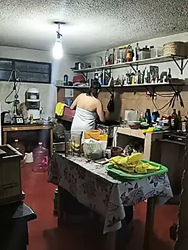 LaInsaciableIntensa online show from May 31, 1:03 am