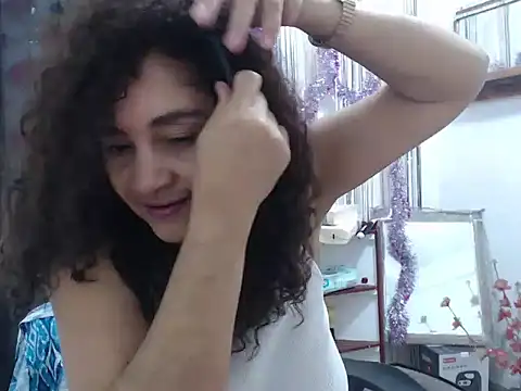 heyline milf online show from December 6, 3:55 pm