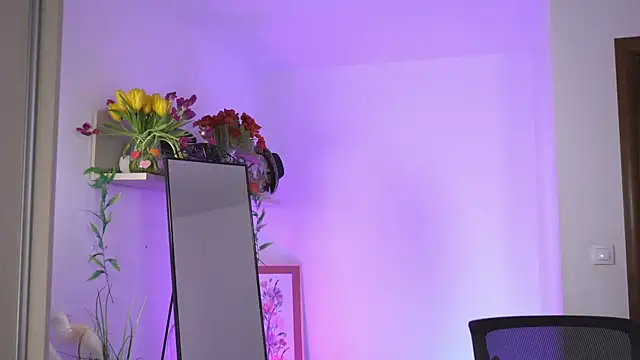 Amaliamour online show from March 2, 3:45 am