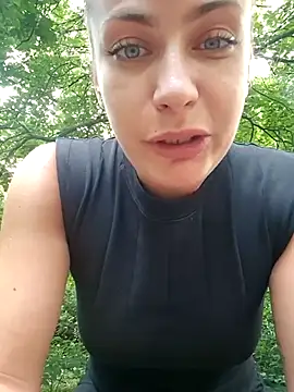 Keli Jessi online show from July 19, 4:11 pm