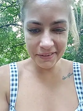Keli Jessi online show from July 29, 4:05 pm