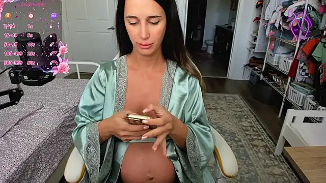 sweetbuttocks1 online show from September 14, 4:50 pm