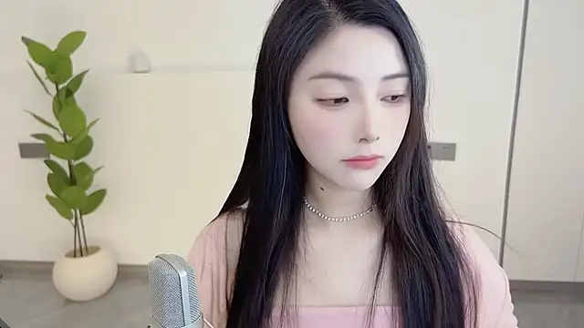 Snapshot of HaagenDazs_ chatting on March 20, 1:02 am HaagenDazs online show from March 20, 1:02 am