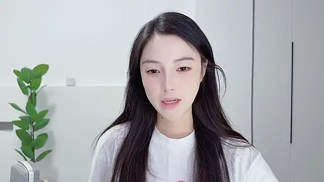 Snapshot of HaagenDazs_ chatting on September 18, 12:51 pm HaagenDazs online show from September 18, 12:51 pm