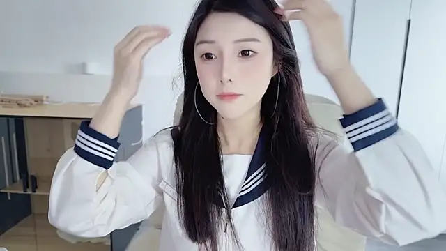 HaagenDazs  online show from March 1, 3:30 am