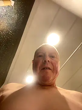 boilinghot123 online show from November 14, 4:49 pm