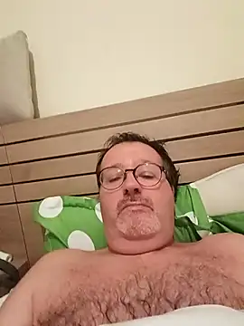 mike9473 online show from October 4, 9:02 pm