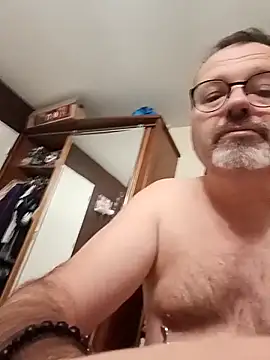 mike9473 online show from November 19, 6:13 am