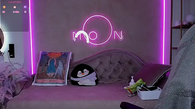 lika lil online show from October 4, 7:17 am