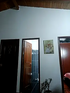 LunaZambrano online show from February 12, 2:06 am