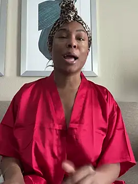 CandyLuxxxx online show from January 24, 9:26 pm