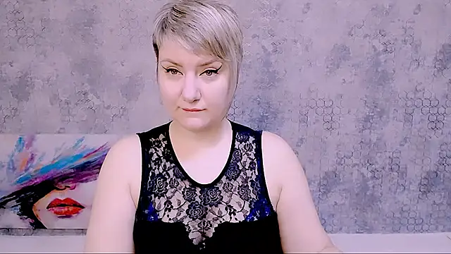 Djullia online show from February 1, 6:10 am