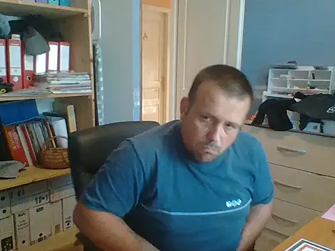 manubm03 online show from July 1, 10:06 am