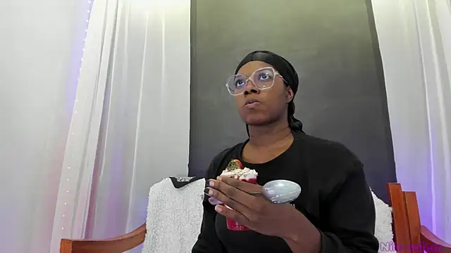 nilosolem online show from February 27, 3:36 am