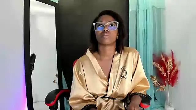 Snapshot of nilosolem chatting on February 13, 1:56 am nilosolem online show from February 13, 1:56 am