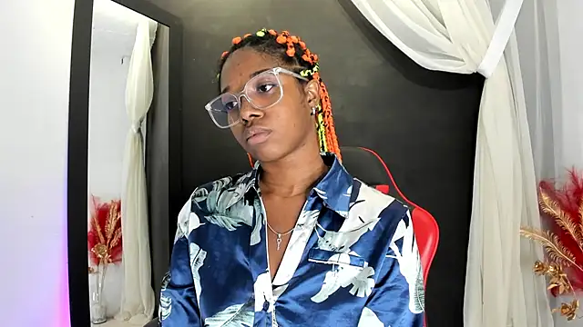 Snapshot of nilosolem chatting on April 13, 5:02 am nilosolem online show from April 13, 5:02 am