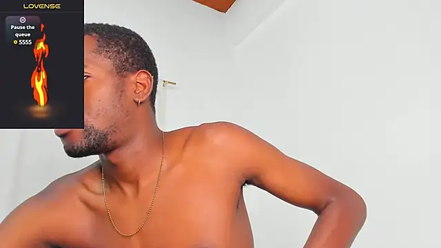 santi brown online show from February 3, 11:05 pm