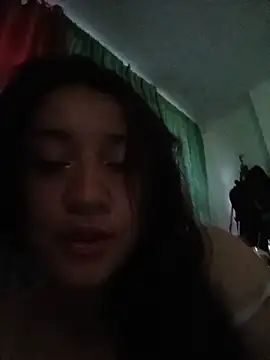 Snapshot of nicol_furyy chatting on June 5, 10:59 pm nicol furyy online show from June 5, 10:59 pm