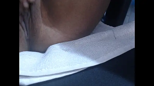 CuteRhea69 online show from March 3, 10:38 am