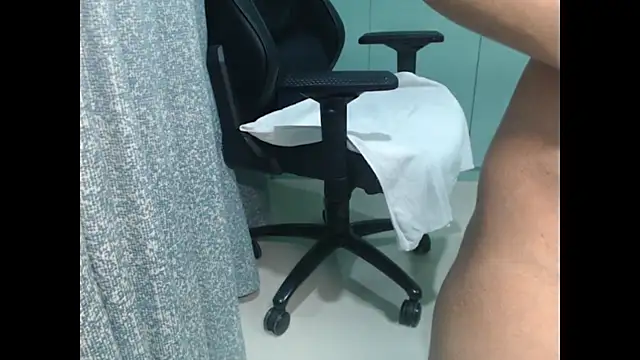 CuteRhea69 online show from October 12, 12:26 pm