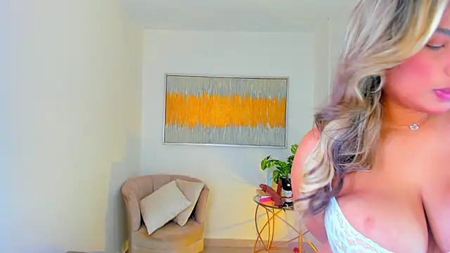 Carlota peach online show from January 22, 2:59 am
