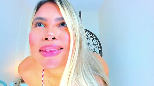 Carlota peach online show from March 7, 10:13 am