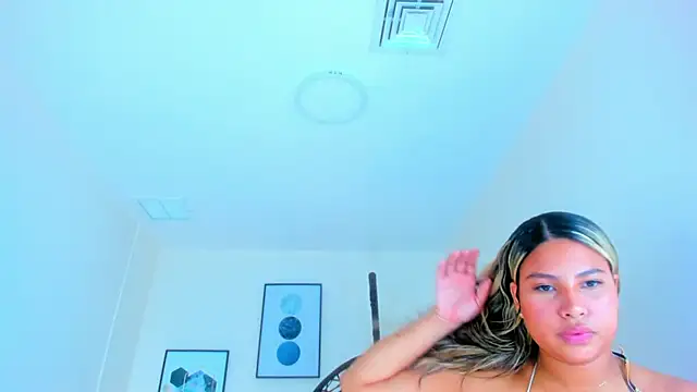 Carlota peach online show from March 10, 9:43 am