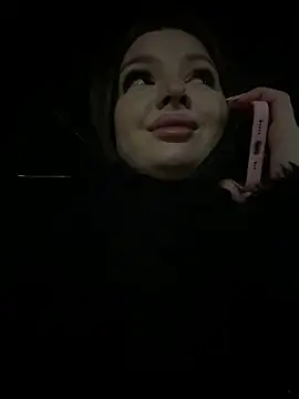 KrisMagnoly online show from November 21, 3:00 pm