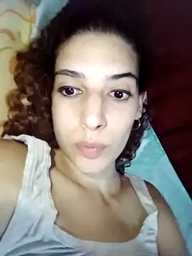 Snapshot of Kleopatracolo chatting on February 25, 3:38 pm Kleopatracolo online show from February 25, 3:38 pm