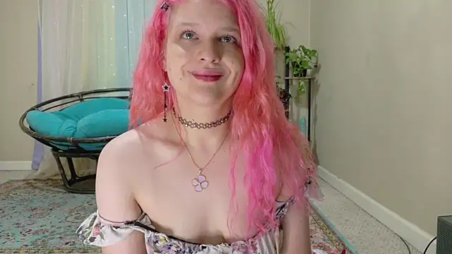 Emihaze online show from July 9, 6:23 pm