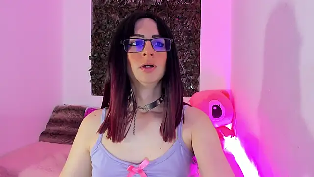 KimberlyJohnsoon online show from March 17, 2:41 am