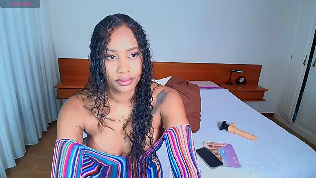 shany smith28 online show from December 28, 1:38 pm