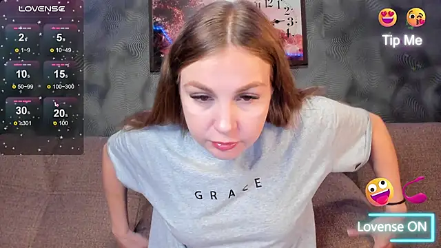 CassieMils online show from November 4, 10:47 am