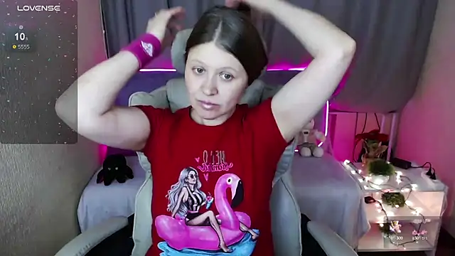 alekasamui online show from January 24, 3:32 am