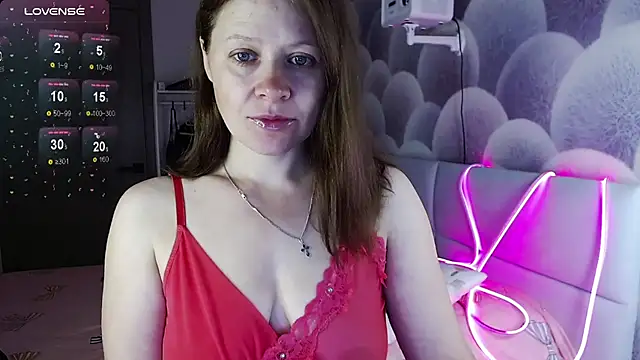 alekasamui online show from September 15, 9:04 pm