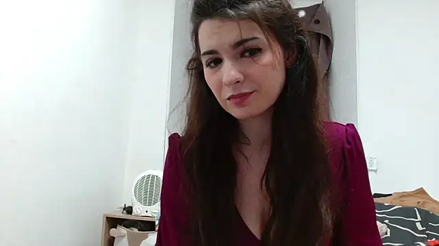 desirmiss1 online show from December 17, 7:58 am