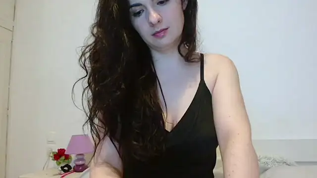 Snapshot of desirmiss1 chatting on April 23, 12:40 pm desirmiss1 online show from April 23, 12:40 pm