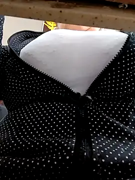   valentina18 online show from February 18, 4:16 pm