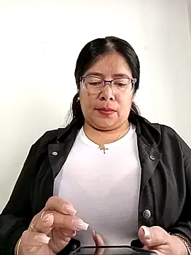   valentina18 online show from March 19, 1:18 pm