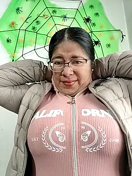   valentina18 online show from October 8, 1:09 pm