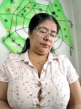   valentina18 online show from October 10, 1:10 pm